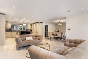 Photo 31- click for photo gallery